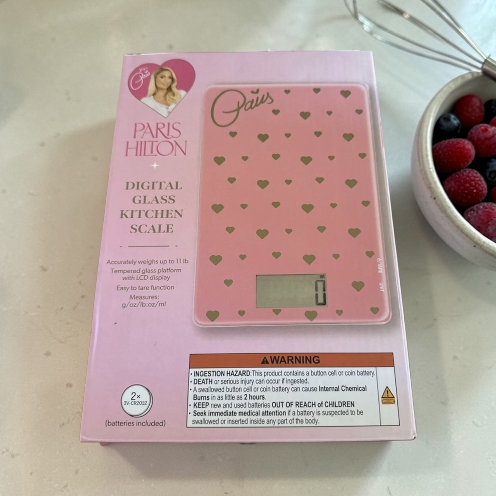 Paris Hilton Pink Heart Digital Glass Scale
